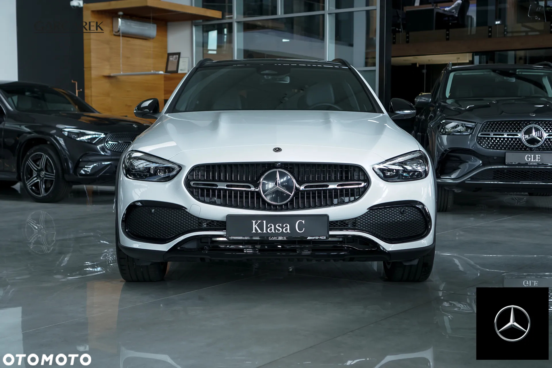 Mercedes-Benz Klasa C 220 d 4-Matic All-Terrain Avantgarde - 2