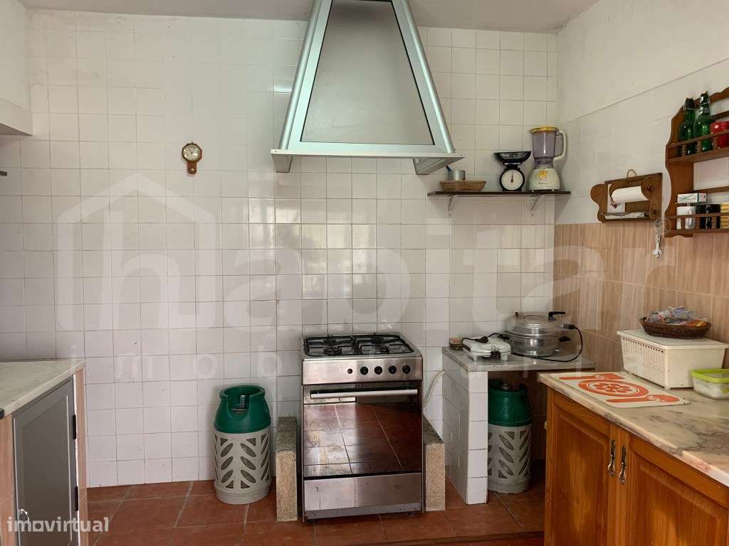 Moradia T3 com 5000m² de terreno Foros de Salvaterra-13