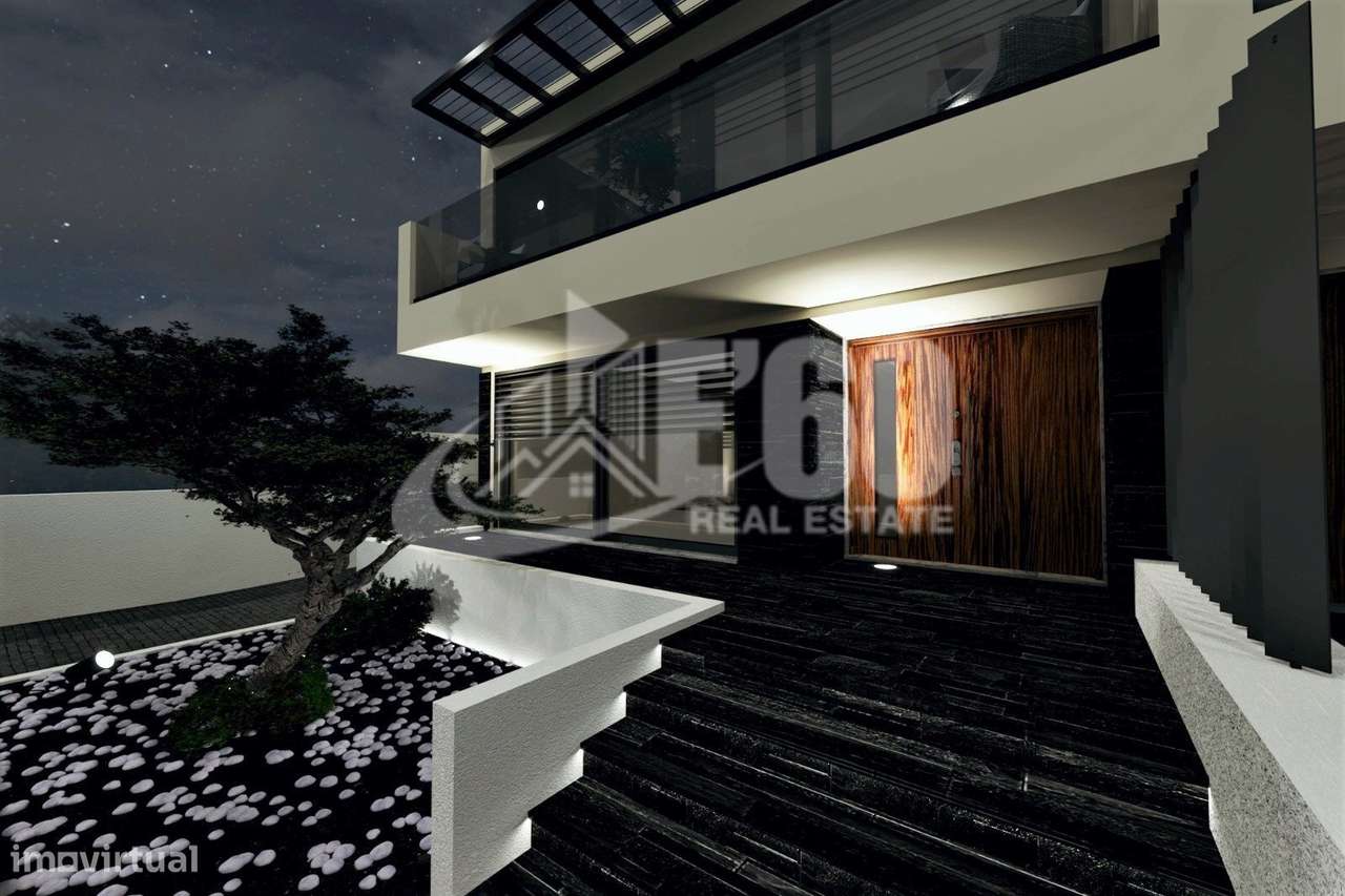 MORADIA T3 C/ PISCINA EM SÃO FELIX DA MARINHA-45