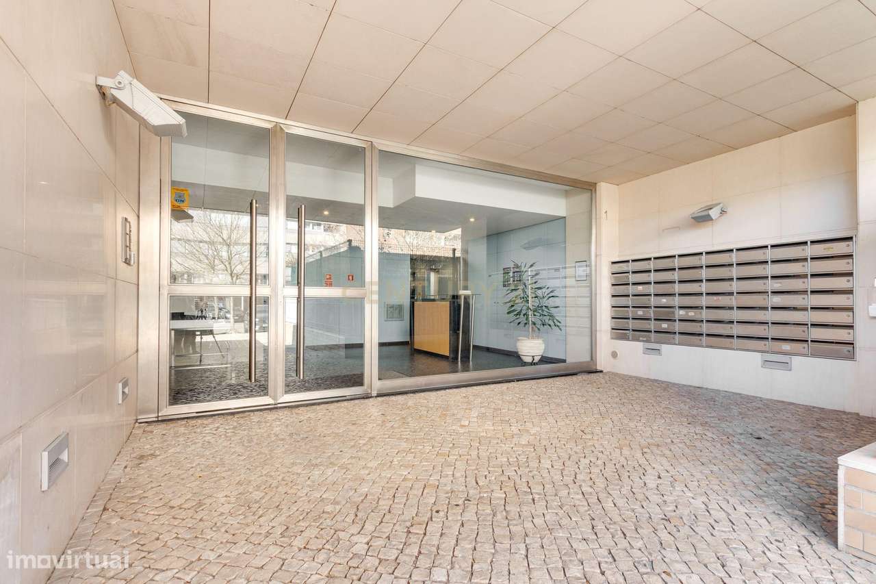 Apartamento T3 no Edifício Dolce Vita-34