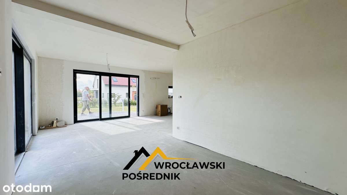 Nowy dom z przeszkleniami. Taras, Garaż, Ogród !-17