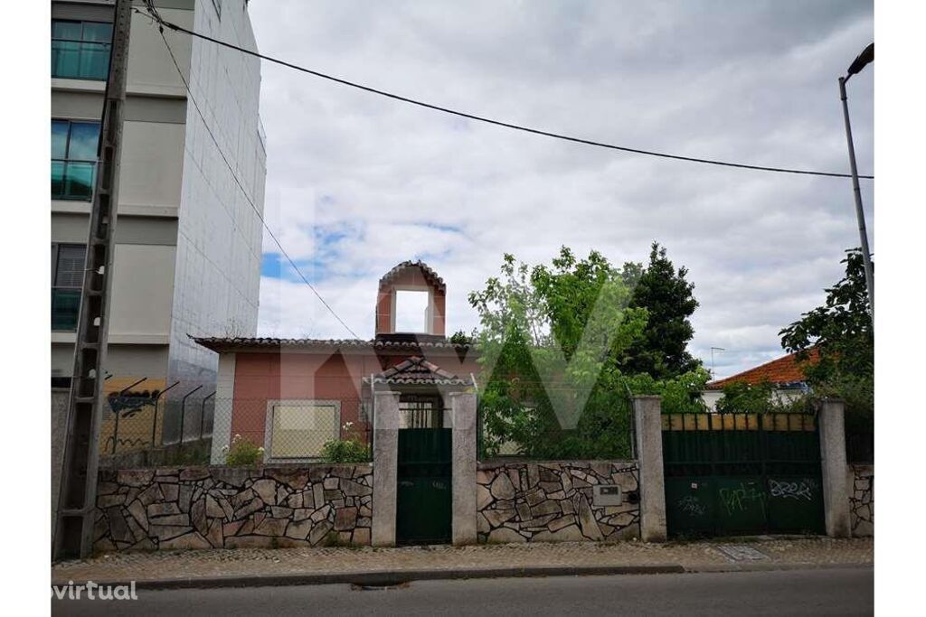 Terreno para edificação de prédio Habitacional