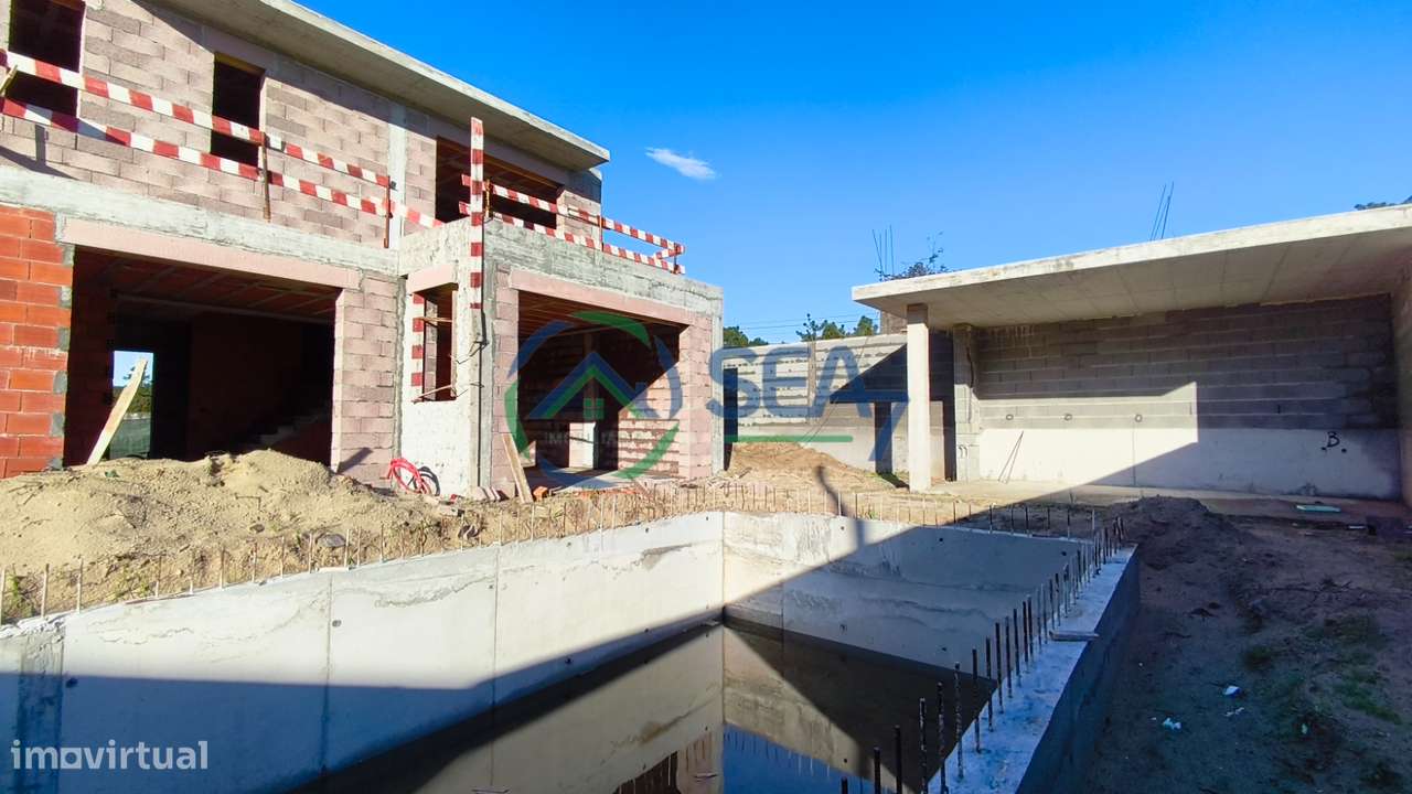 Moradia T3 Nova com piscina, Apúlia - Esposende-1