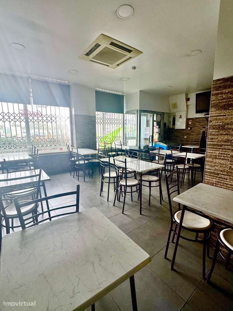 Restaurante Churrasqueira p/Trespasse - metro da Reboleira, Amadora-5