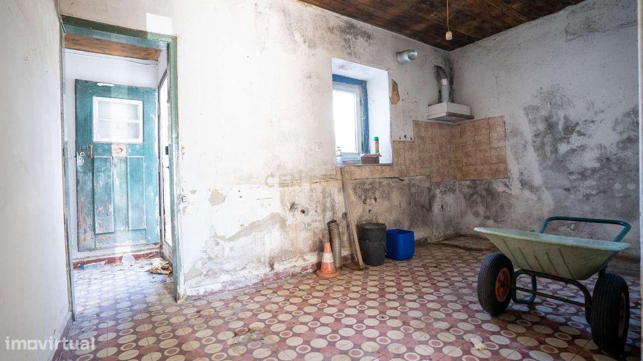 Casa para Recuperação em Cartaxo com Vista Panorâmica-35