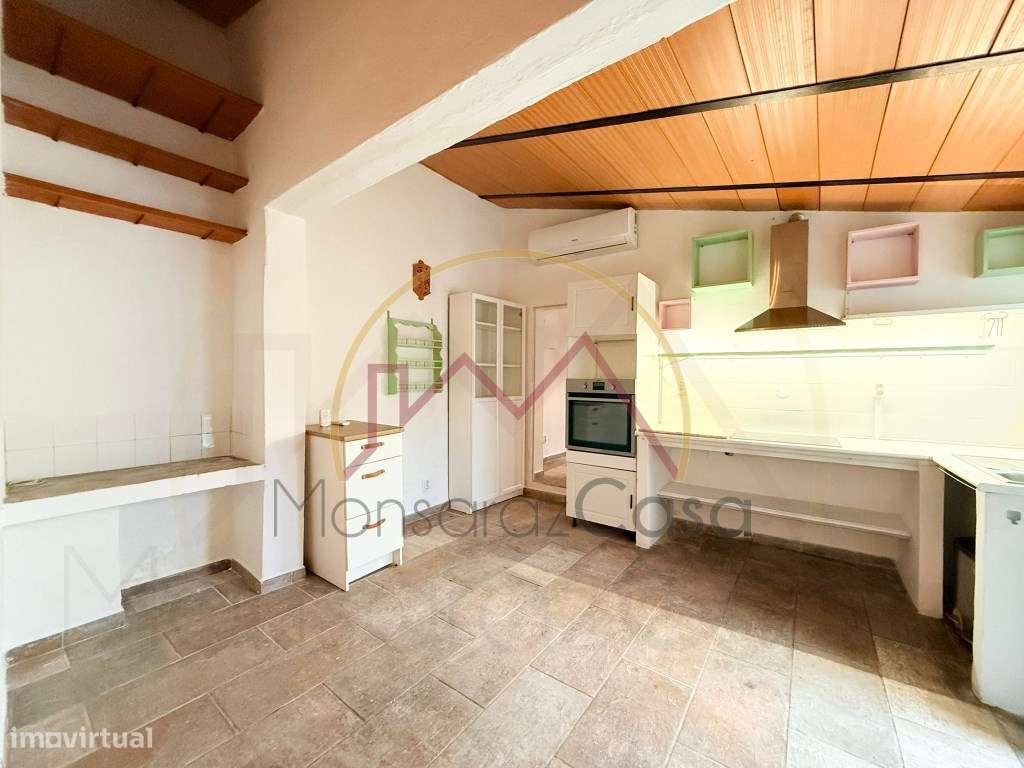 Casa Tradicional Renovada com Charme - São Pedro do Corval-8