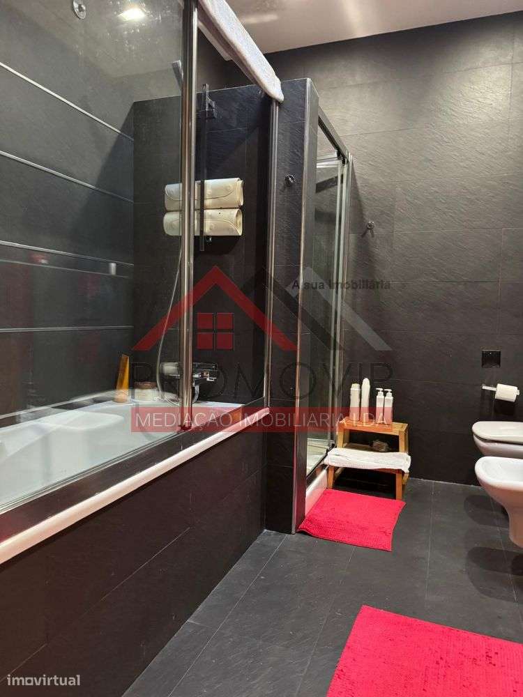 Moradia T4 Rebordões Santo Tirso-12