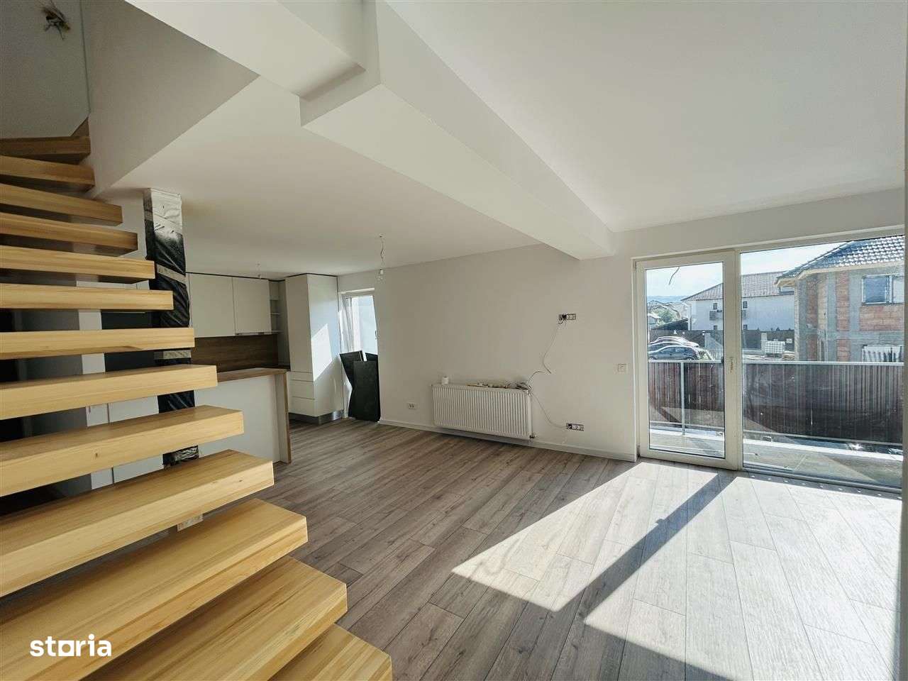 Ap finisat la cheie, 4 camere, balcon - loc de parcare inclus-2