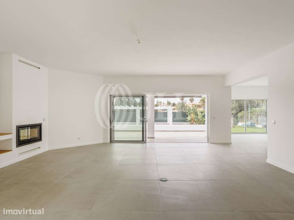 Moradia T4 com piscina e garagem, Vilamoura, Algarve - Grande imagem: 4/29