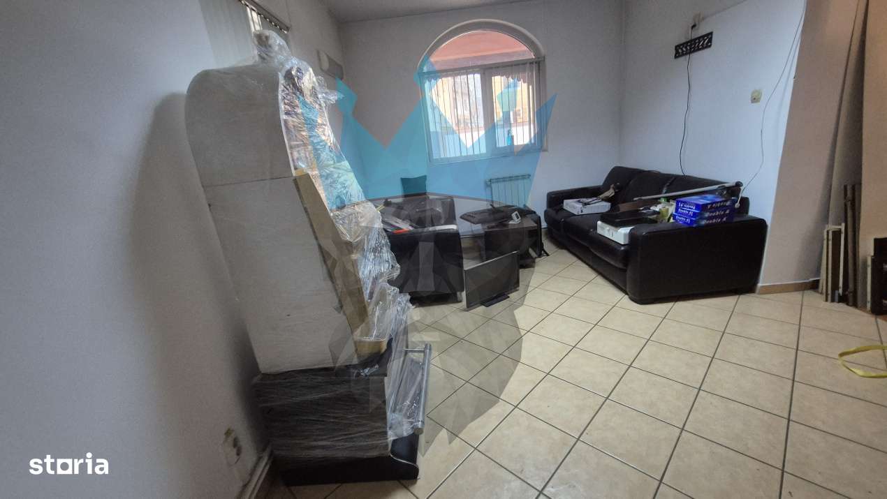 Casa  8 Camere Vitan Bucuresti - Imagine principală: 4/19