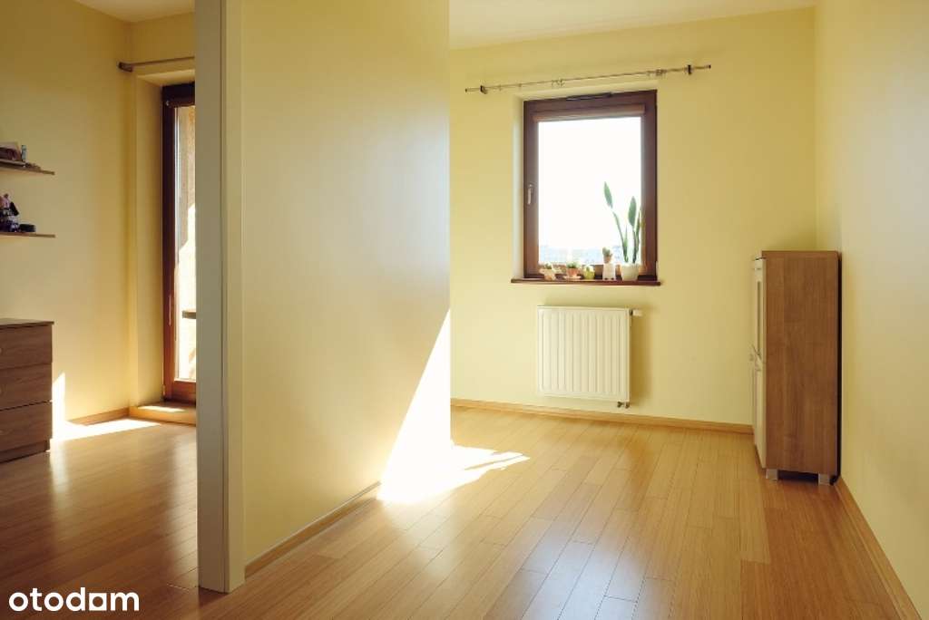 Krowodrza M-4 z jasną kuchnią,  do zamieszkania, dwa balkony-5