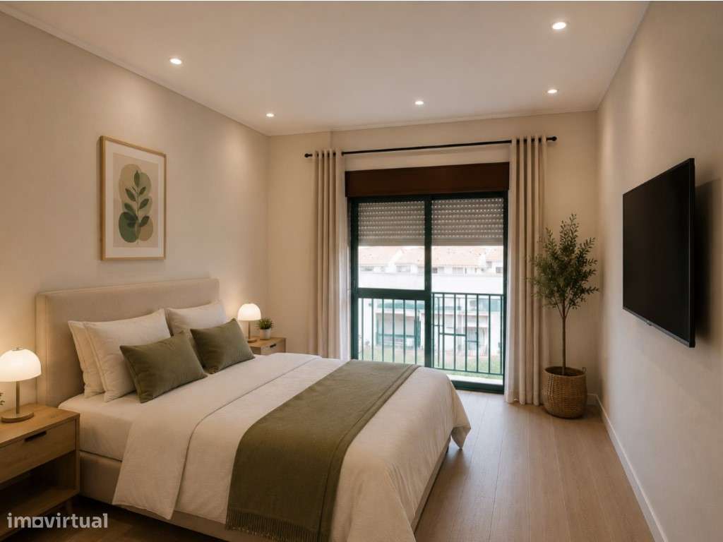 T3 para Remodelar no Centro de Samora Correia | Excelente Potencial-16