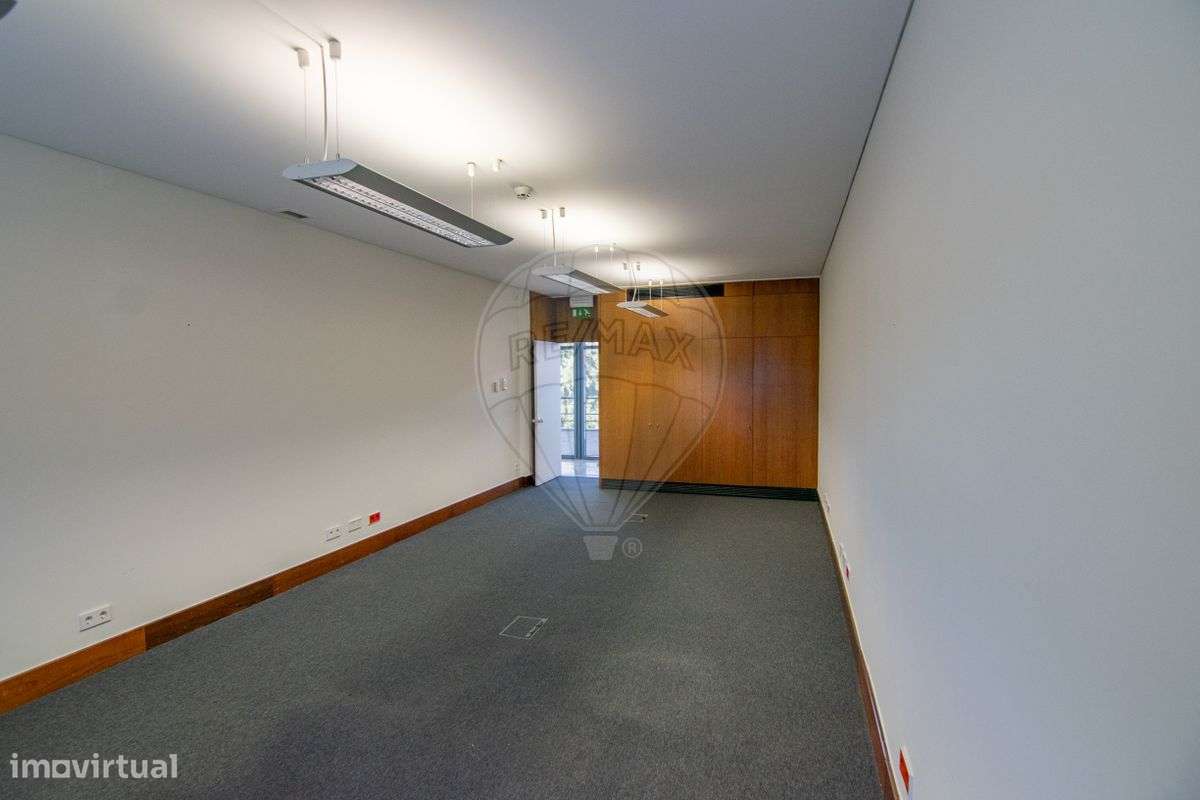 Escritório  para arrendamento - Grande imagem: 4/15