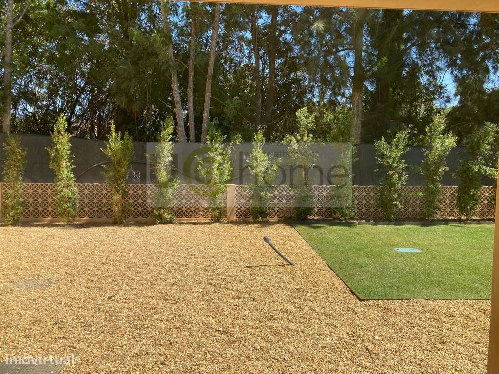 Moradia V4 em Vilamoura com piscina.-20
