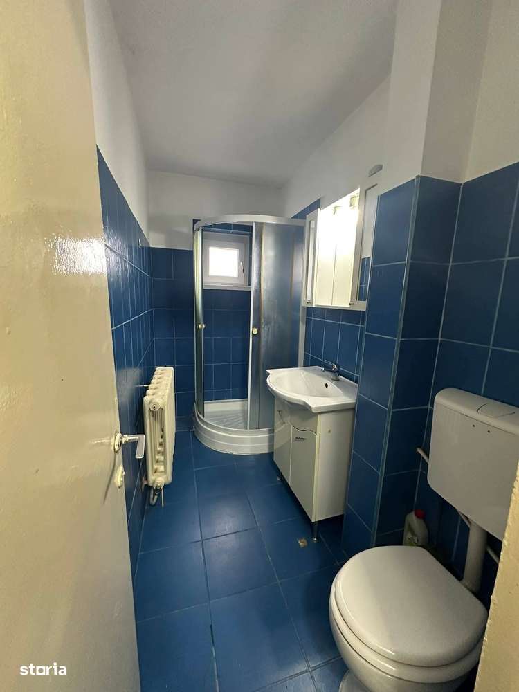 De vanzare garsoniera cf1,cu balcon,zona centrala, mobilata și utilata - Imagine principală: 3/7