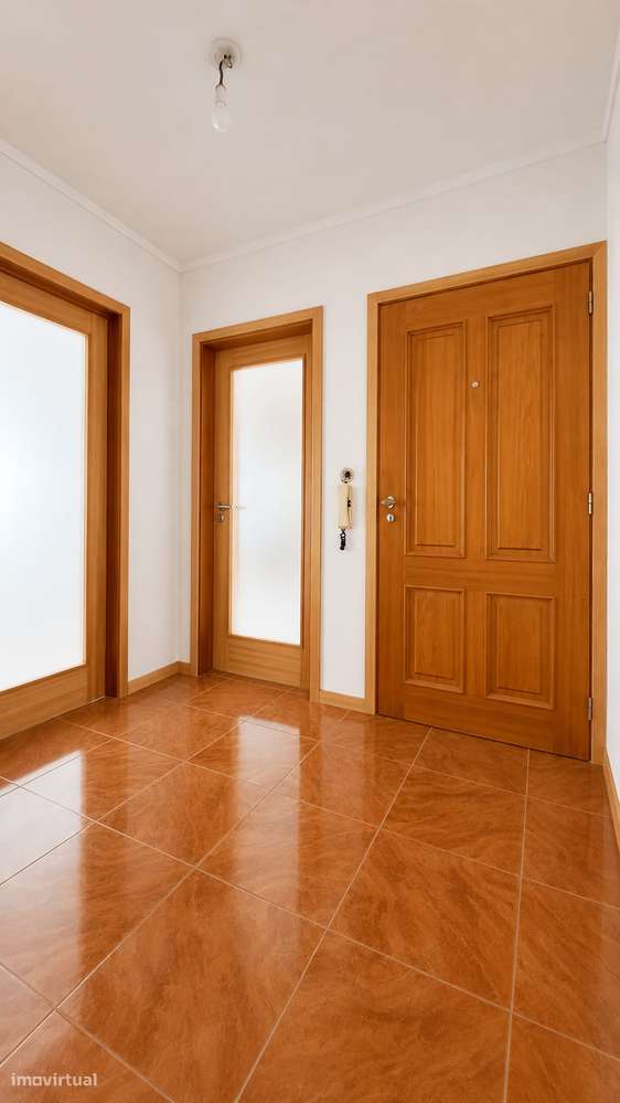 T3 REMODELADO 6º andar com Garagem Box-8