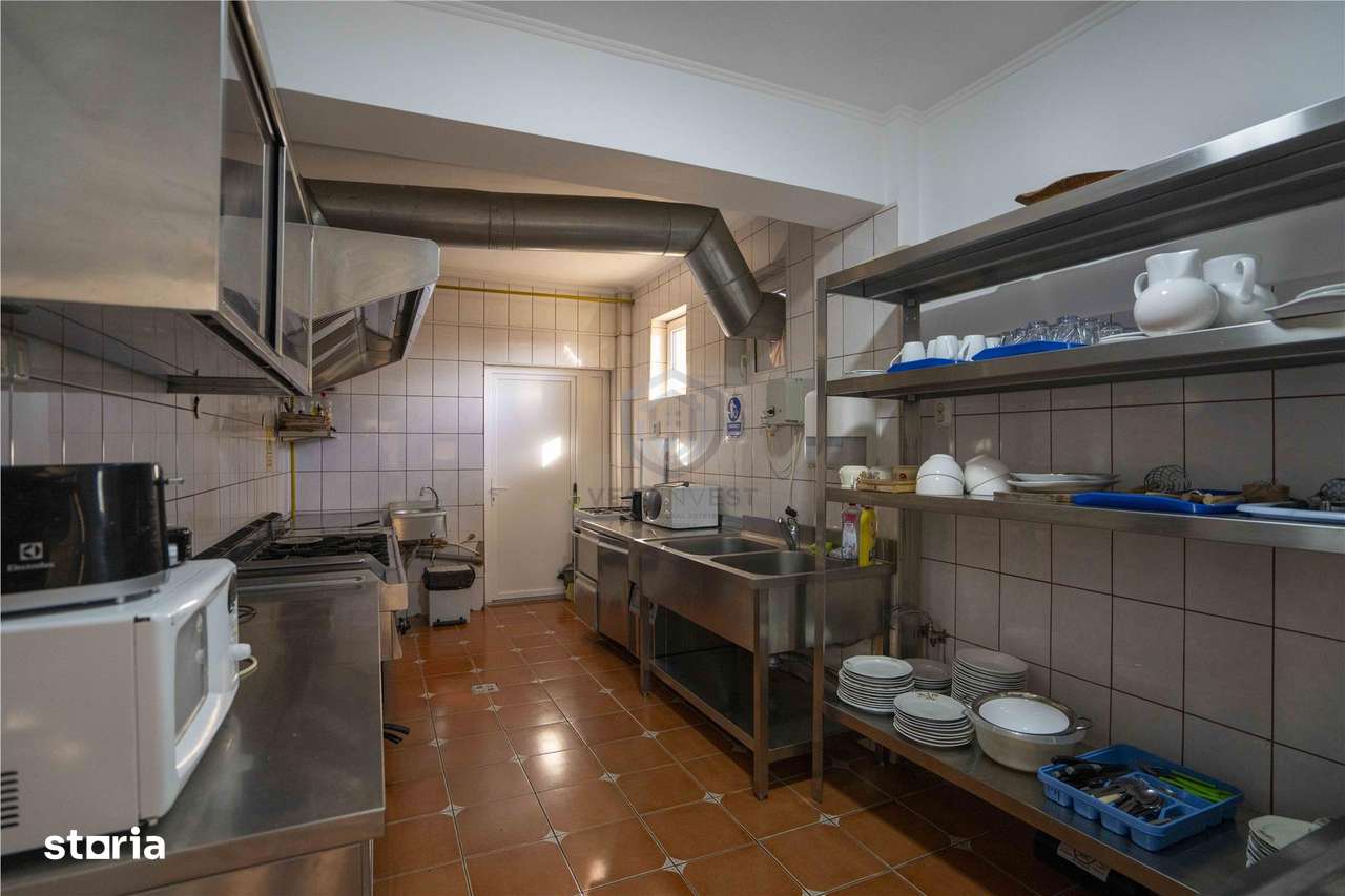 Pensiune turistica P+2E, 17 camere, Baile felix - Imagine principală: 5/18