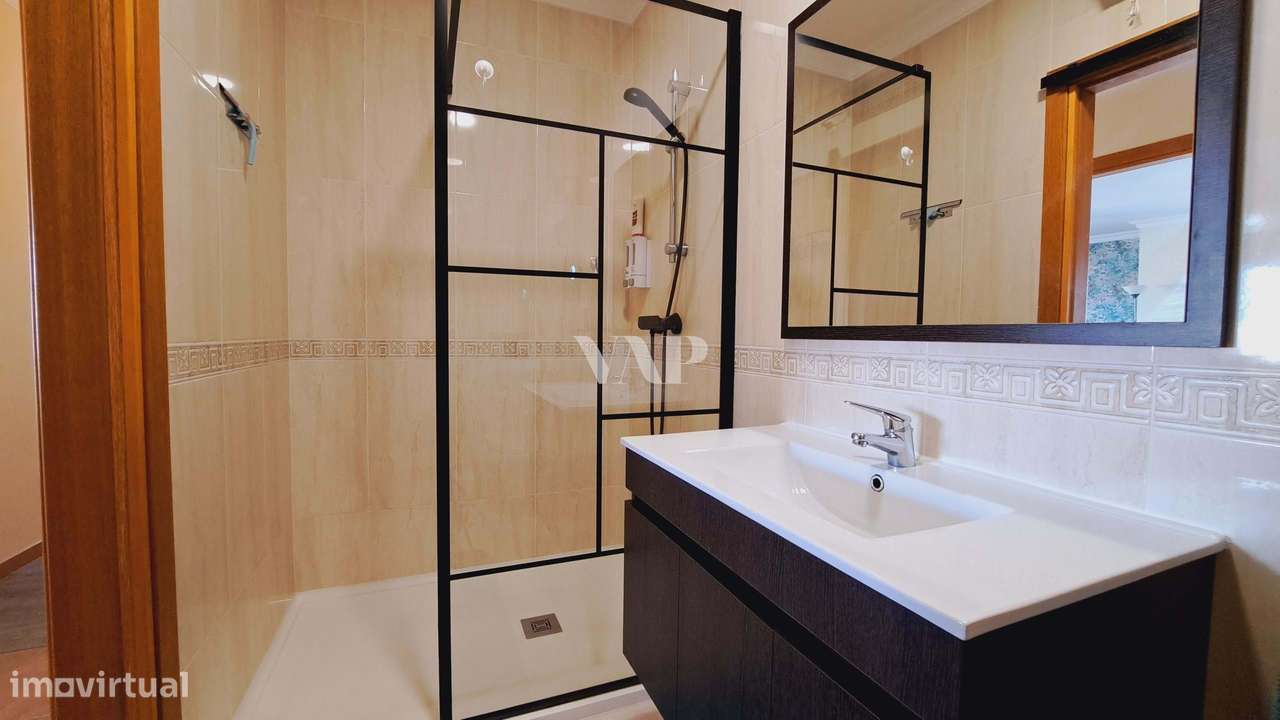 Apartamento T2 para venda no centro de Albufeira com vista MAR-5