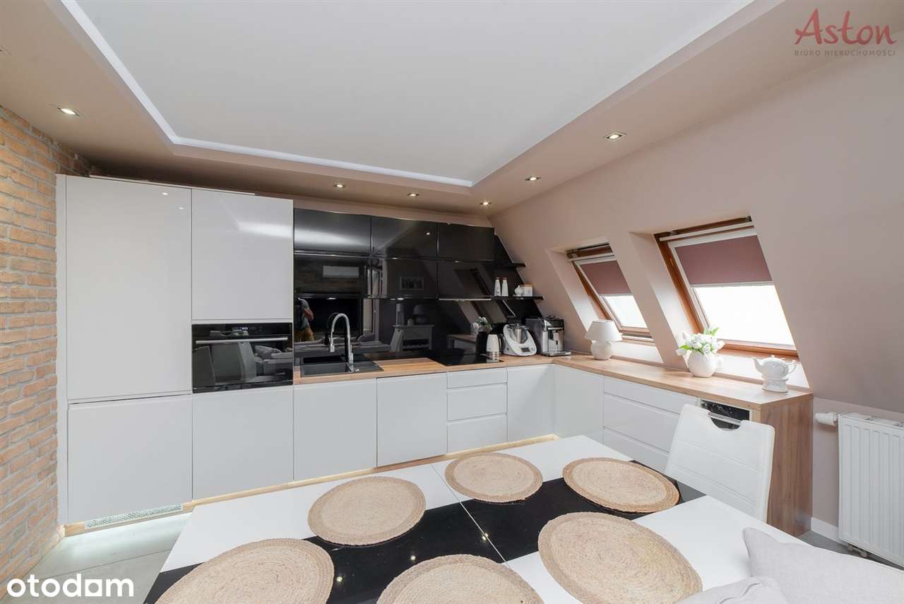 Przytulne mieszkanie / Żwaków. Po podłodze 70 m2.-4