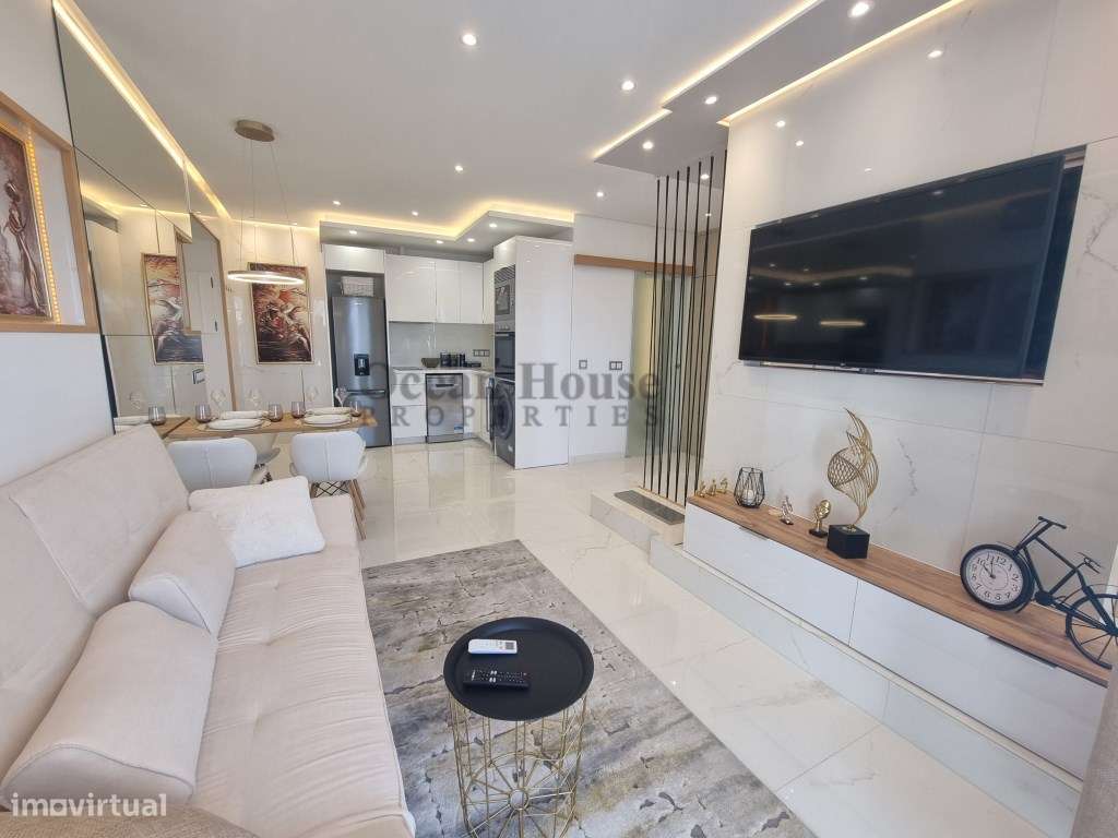 Fantástico T1 totalmente renovado, a 300 metros da Praia - Quarteira - Grande imagem: 1/17