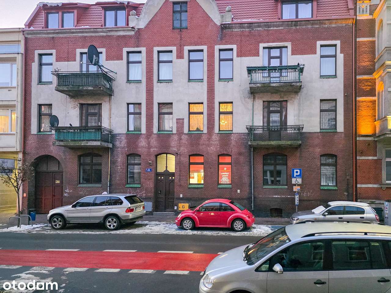 Na sprzedaż – mieszkanie 3-pokojowe w kamienicy przy ul. Wolności 32-10