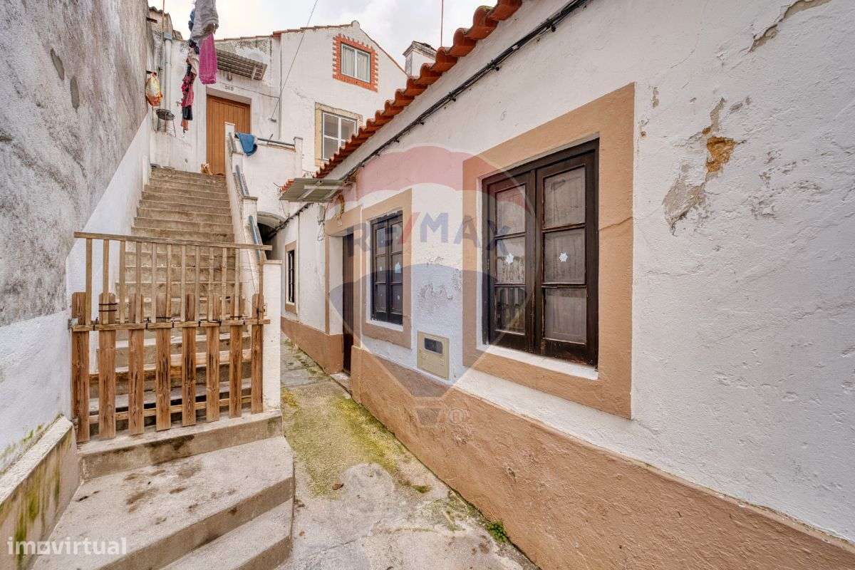 Moradia T4 para venda - Grande imagem: 2/7