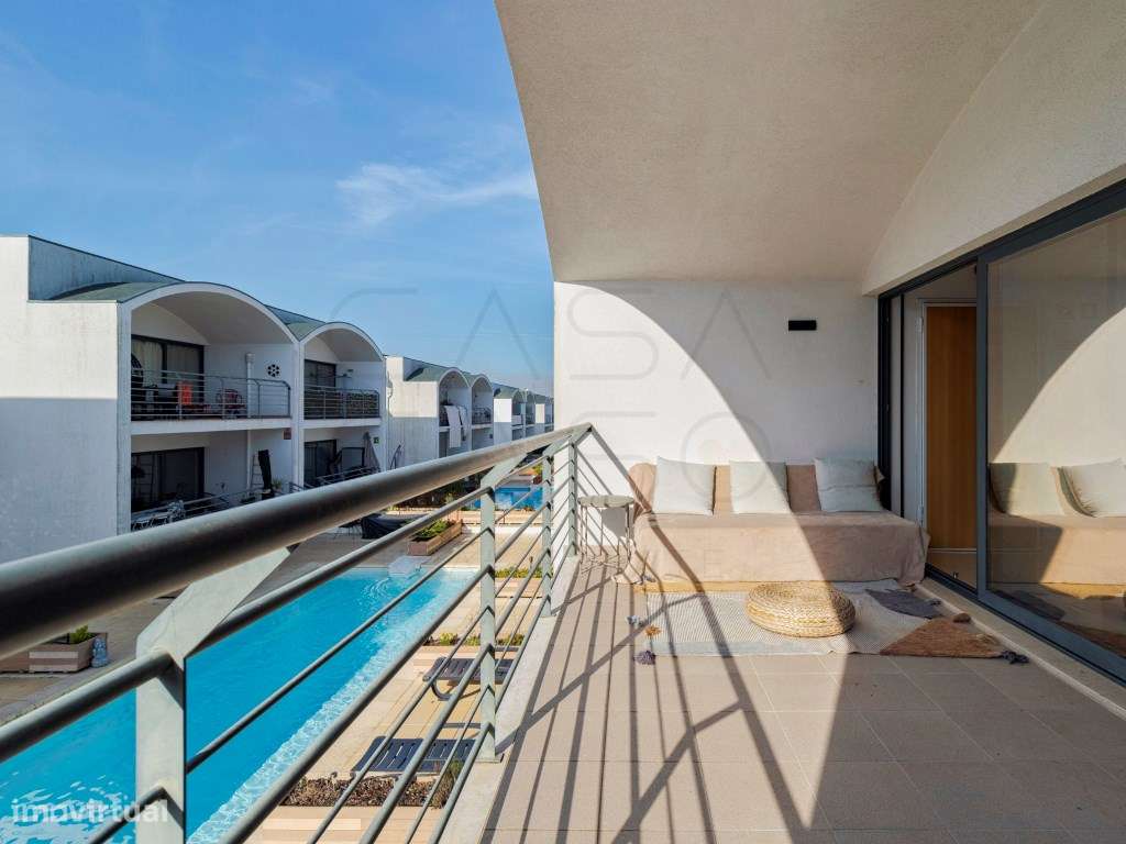 Apartamento T1 +1 com parqueamento em condomínio com piscina, Condo... - Grande imagem: 4/29