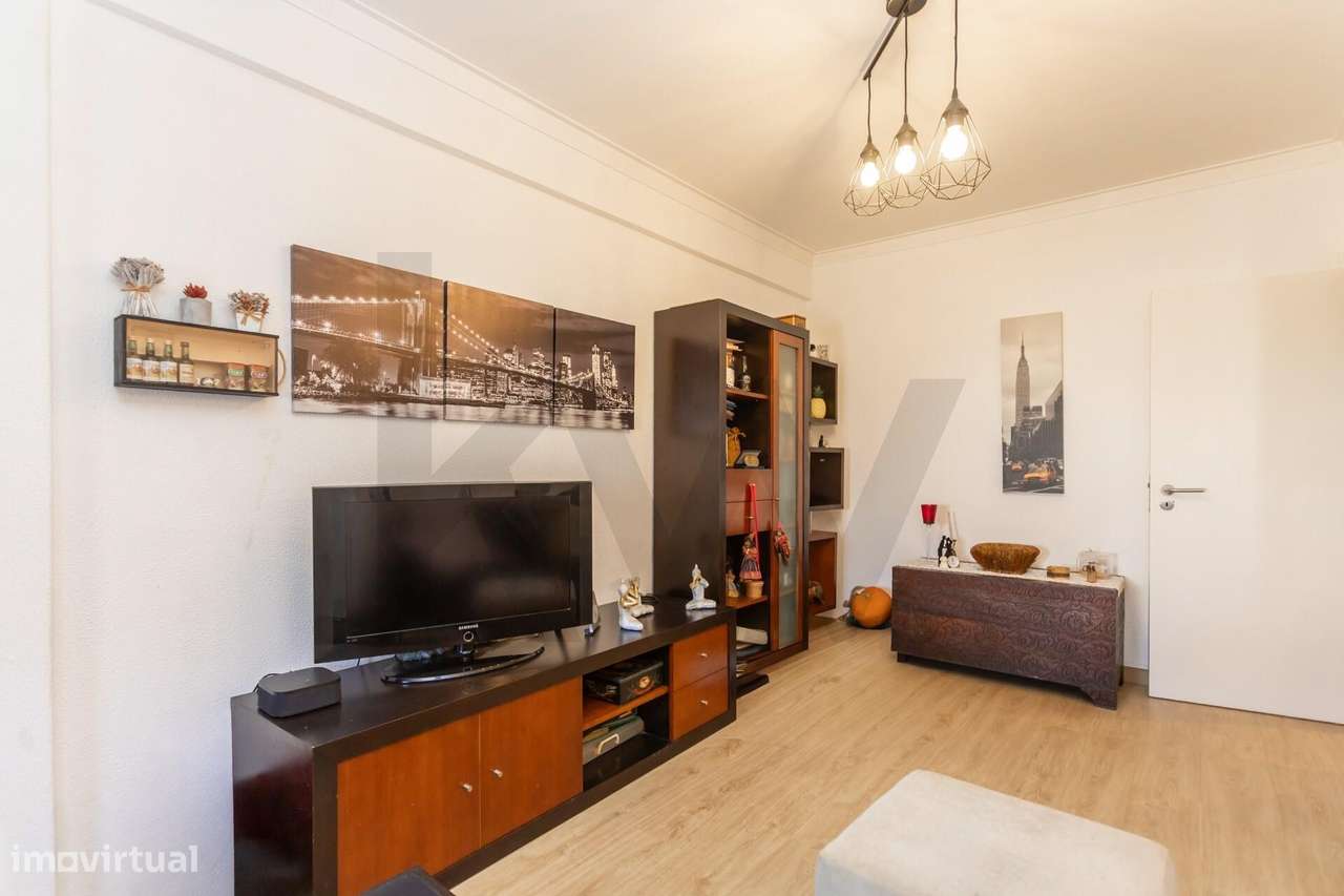 Apartamento T3 na Amora situado na Praceta Tomás da Fonseca - Grande imagem: 4/31