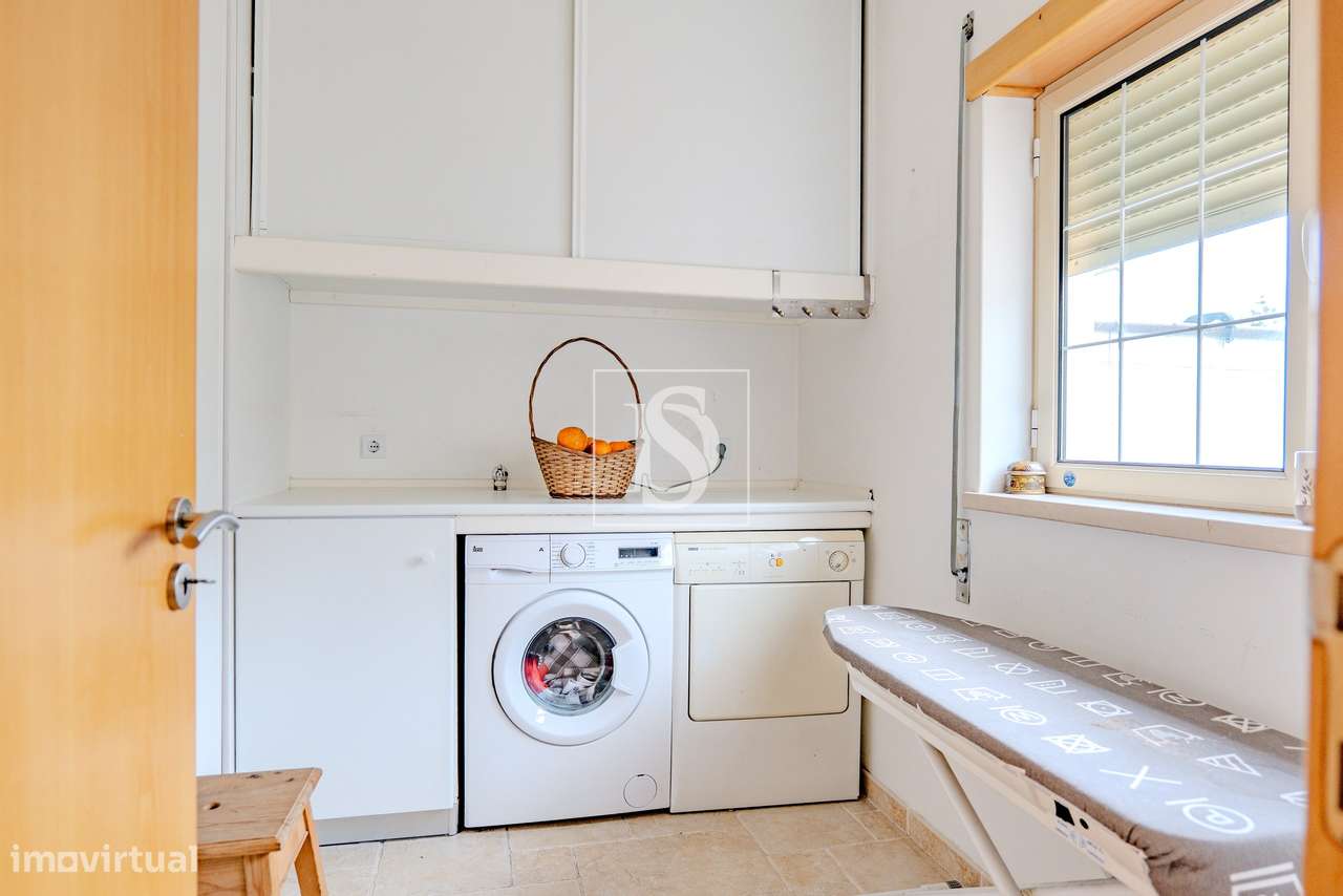 Moradia T4 na Melhor Zona da Cidade de Torres Novas!!!-6