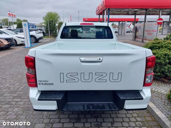 Isuzu D-Max 1.9 EC LS - 9