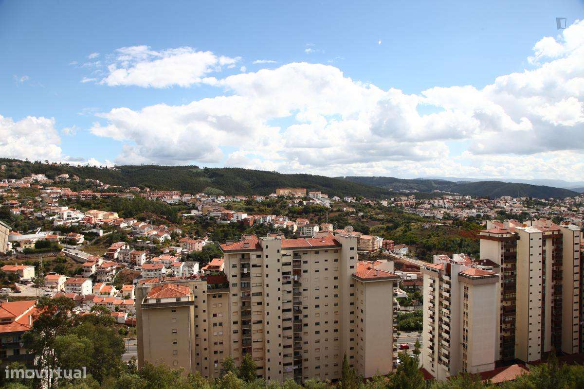 Quarto - localizado em Olivais Coimbra - Grande imagem: 3/6