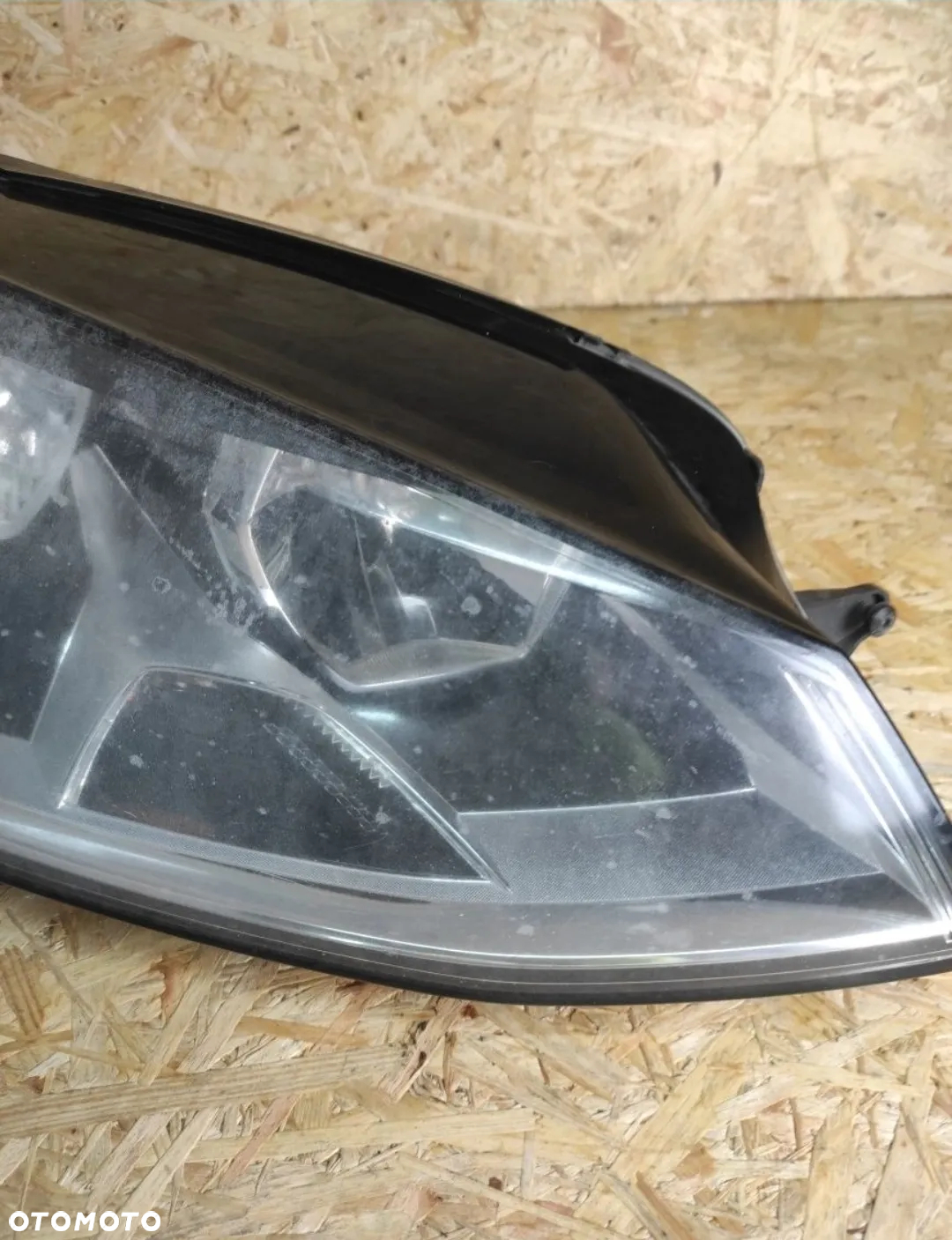 Lampa prawy przód VW golf VII 5g1.941.006 - 5