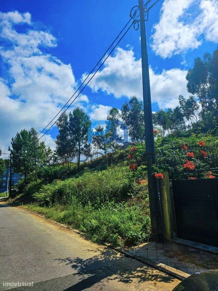 Terreno Urbano - Grande imagem: 2/4