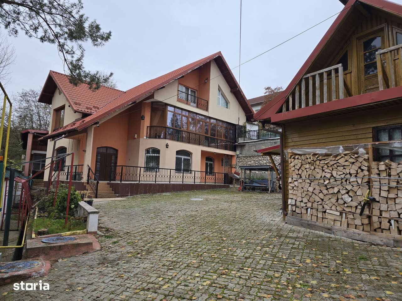 Ocazie!!! Vanzare Vila in Pitesti - P+1E+M - 500 MP | Teren 1400 MP-19