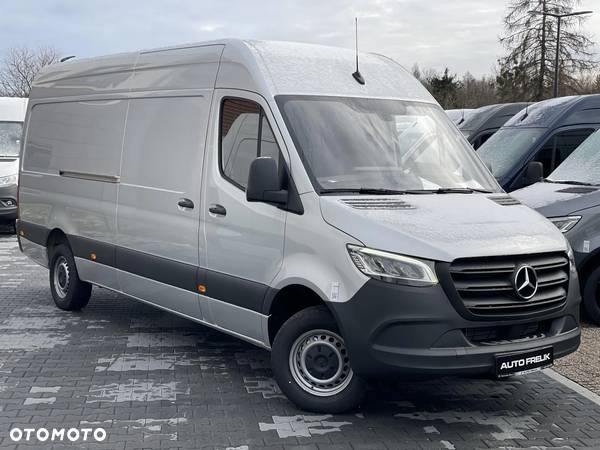 Mercedes-Benz Sprinter - 1