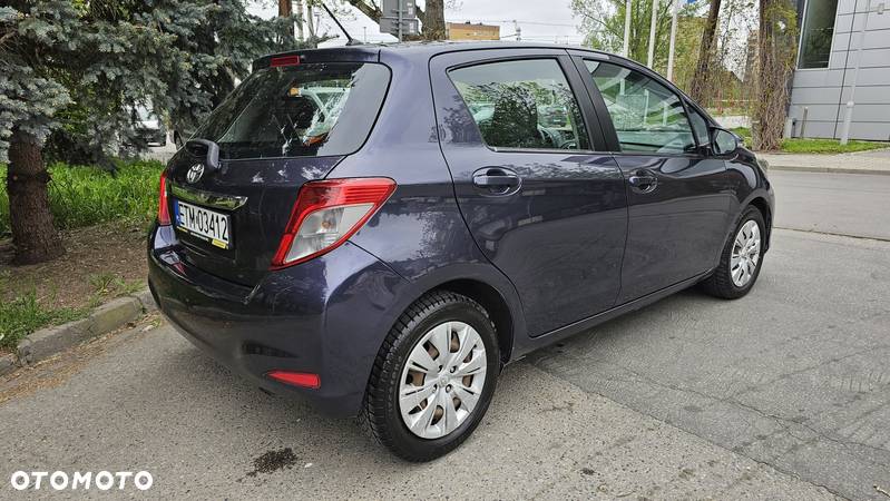 Toyota Yaris 1.33 Active - 4