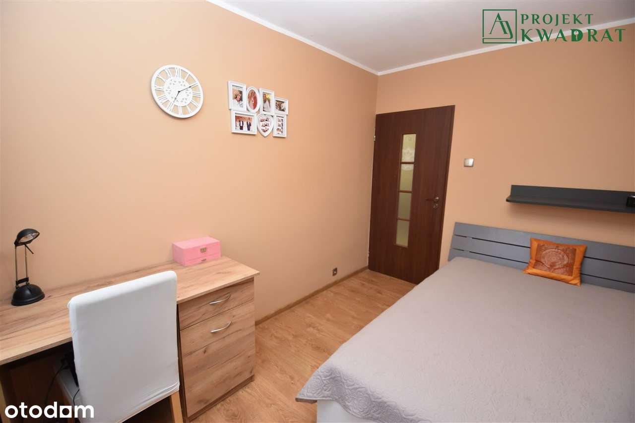 3 pokoje z dużym balkonem – świetna lokalizacja-5