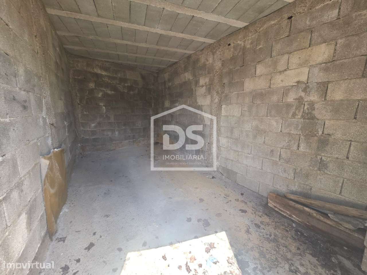 Moradia para Restaurar T3 Venda em Poiares e Canelas,Peso da Régua-16