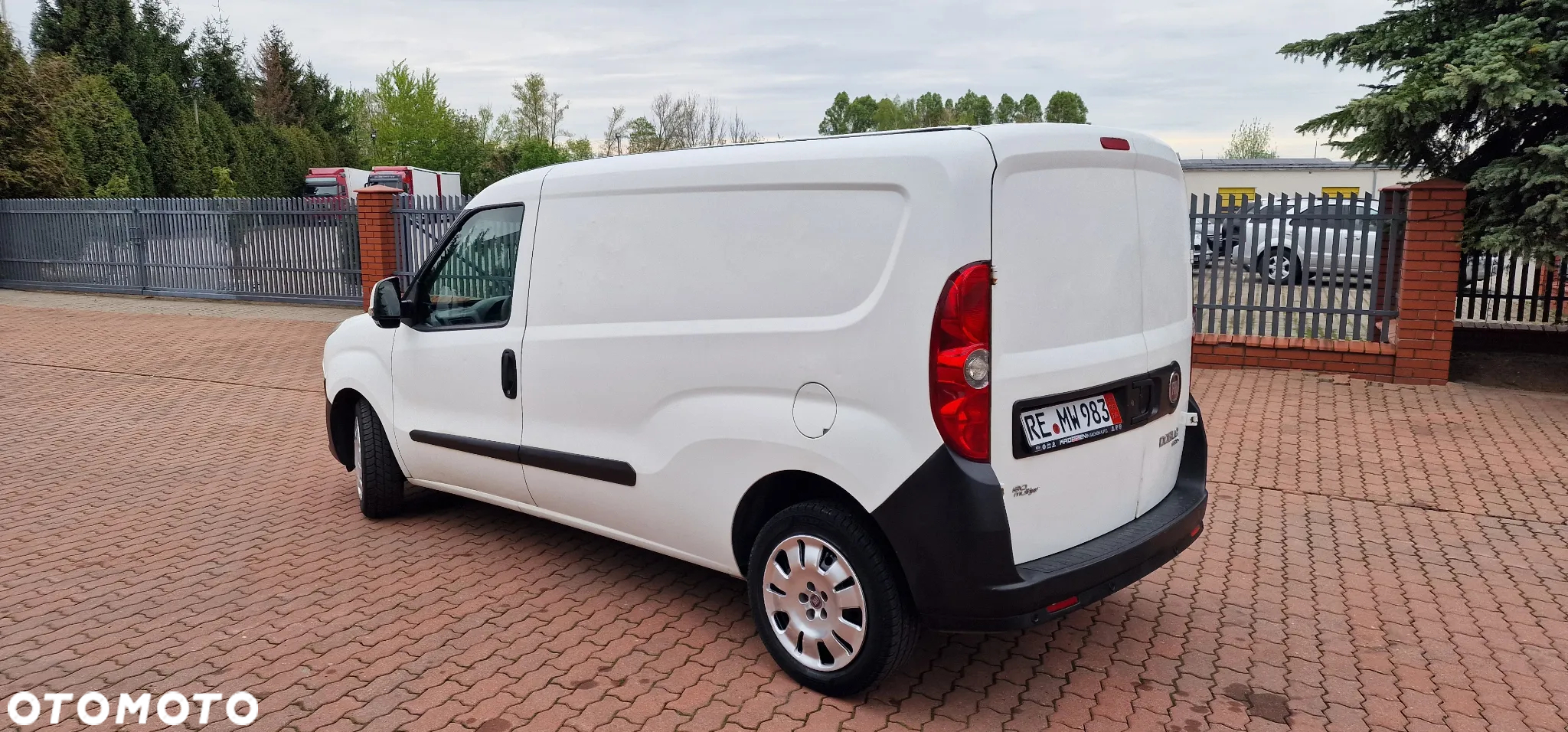 Fiat DOBLO - 16