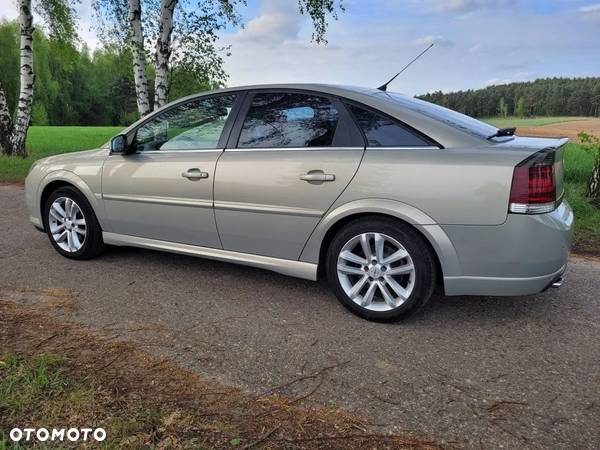 Opel Vectra 2.0 T Cosmo - 13