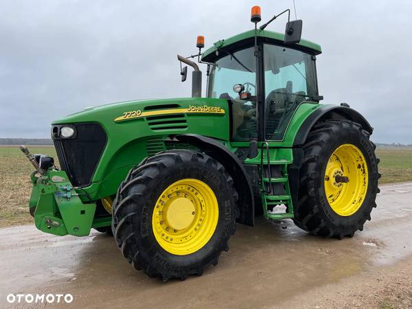 John Deere 7720 - 1