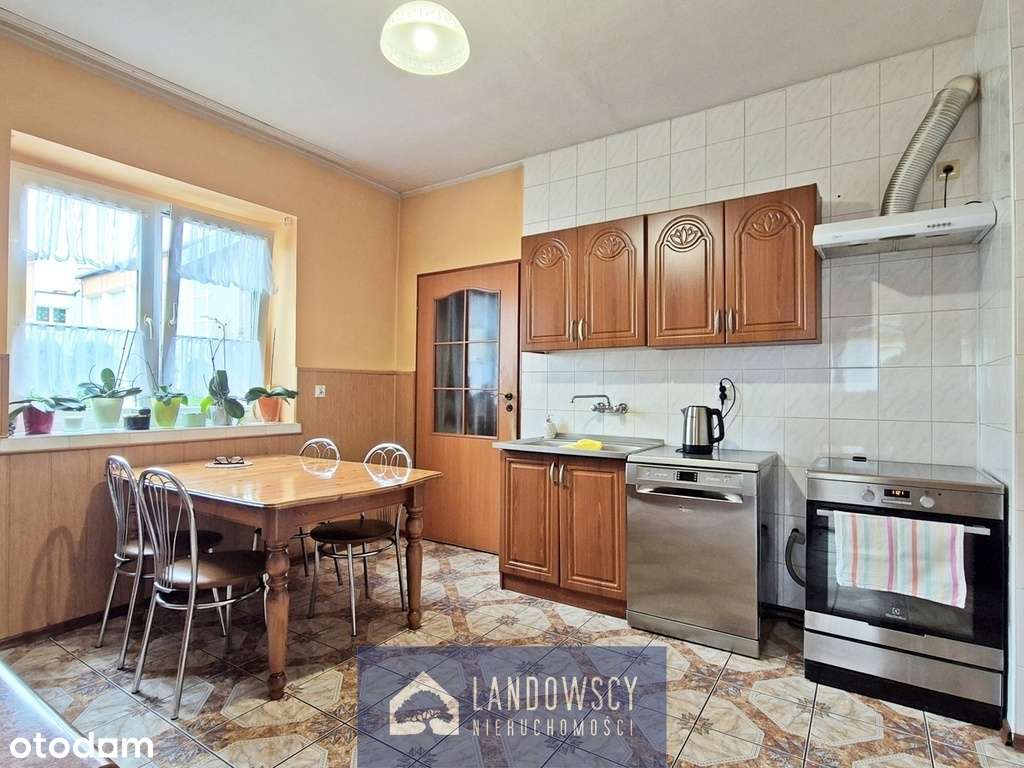 Ceglany dom w centrum wsi | 2 mieszkania - Pełny obrazek: 5/17