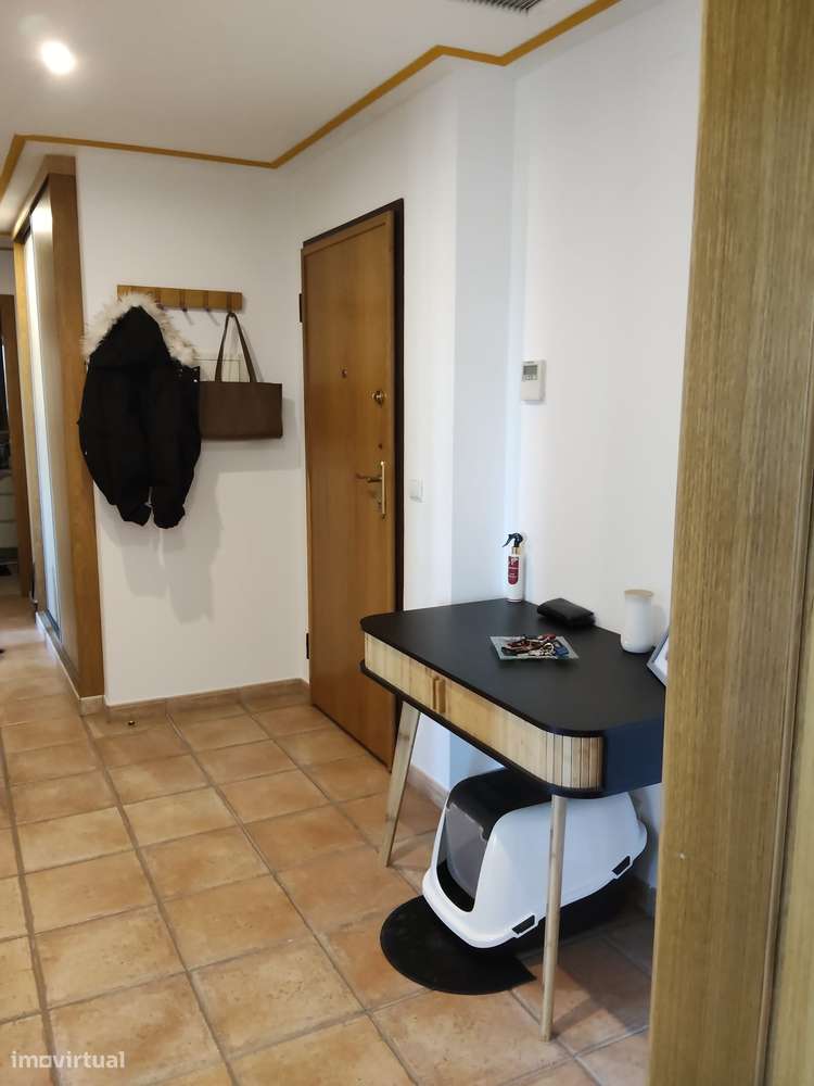 T2 em Almeirim com 86m², segurança e localização privilegiada - Grande imagem: 5/20