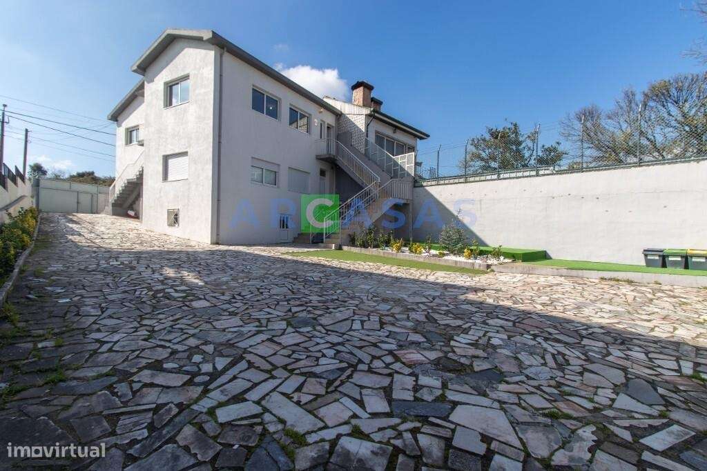 Andar moradia V3 com 2 garagens fechadas em São Cosme, Gondomar-24
