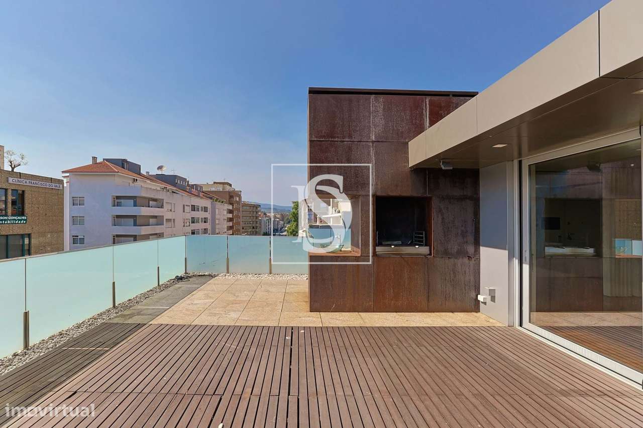 Apartamento c/ TERRAÇO no centro da cidade de BARCELOS!-3