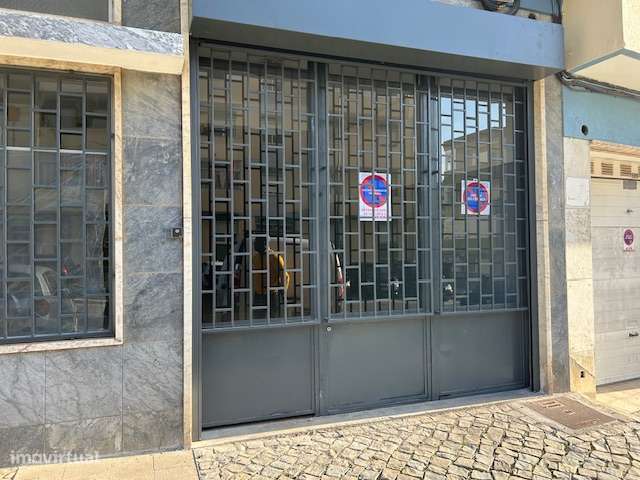 Espaço para stand ou garagem - Grande imagem: 3/18