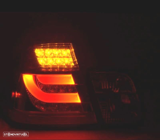 FAROLINS TRASEIROS LED PARA BMW E46 98-01 VERMELHO CROMADO - 2