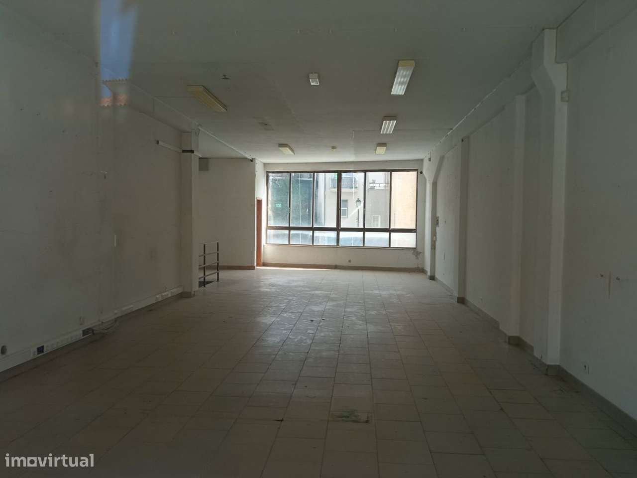 Estabelecimento comercial para Venda em Macedo de Cavaleiros - Grande imagem: 4/7