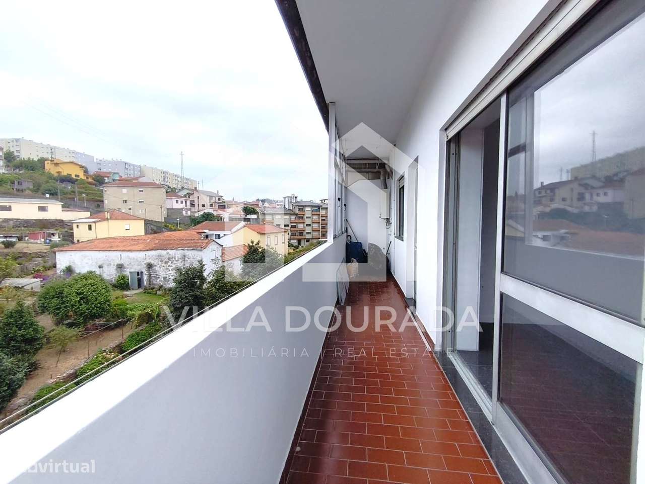 T3 em Fanzeres com 3 Varandas, Garagem e Elevador – Gondomar-4