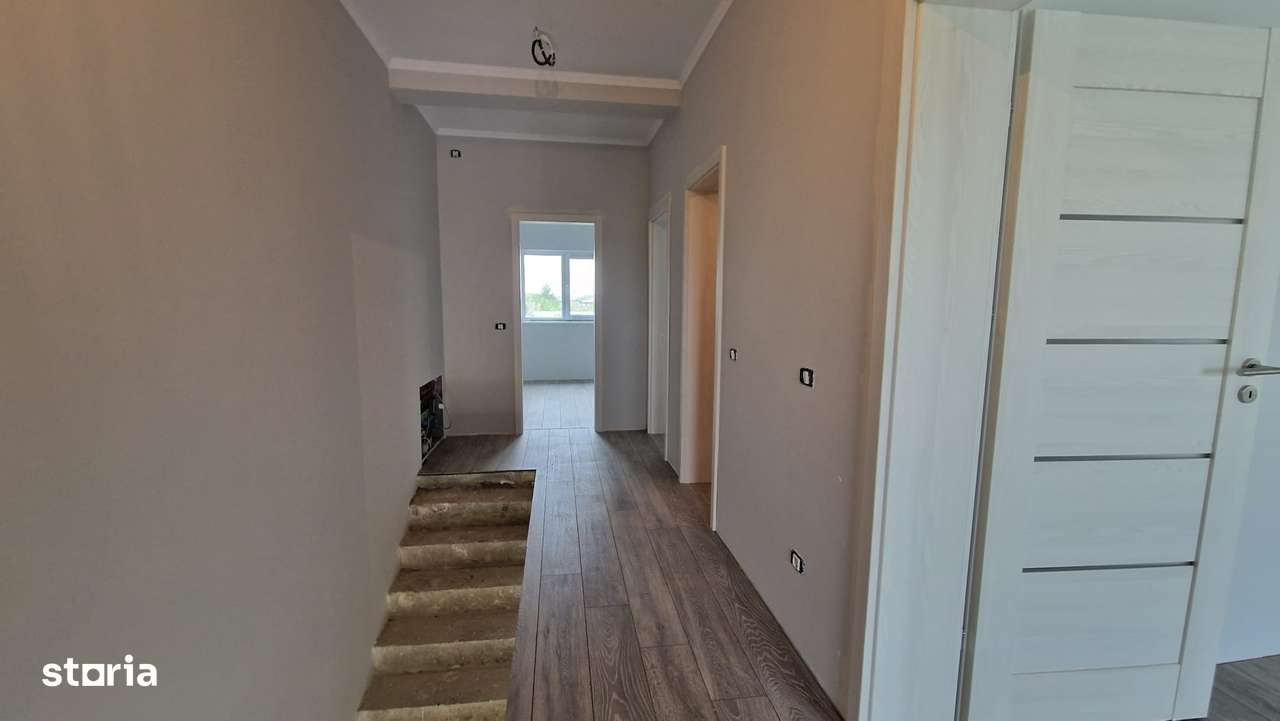 Proprietar - Duplex De Vânzare Remetea Mare Pret 159900 Euro-4